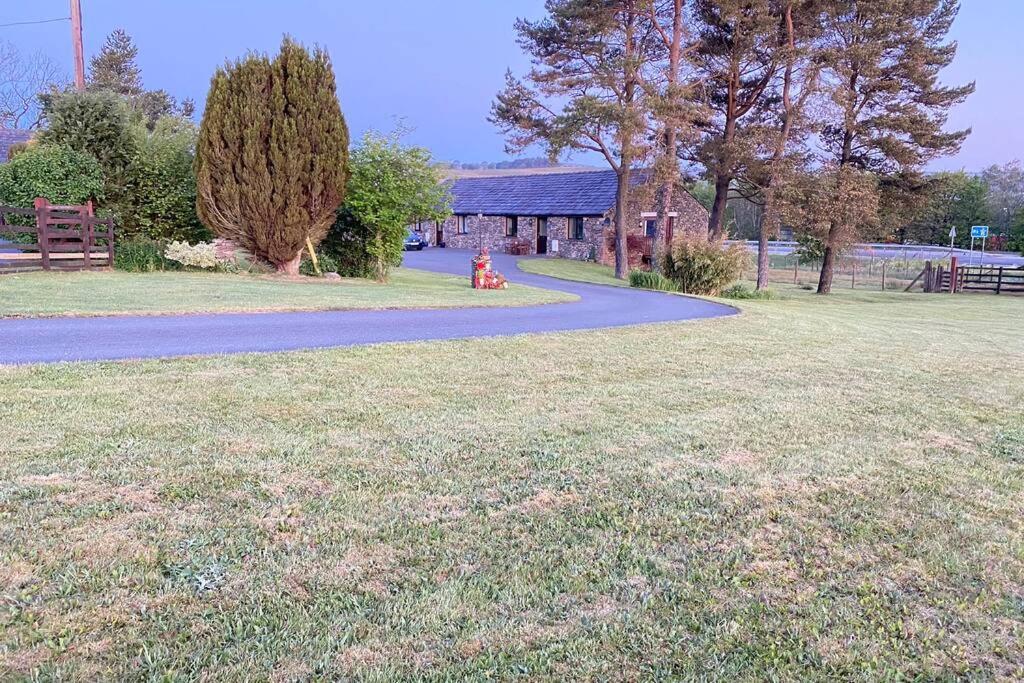 Lake District Romantic Get Away In 1 Acre Gardens Off M6 Penrith Exterior foto